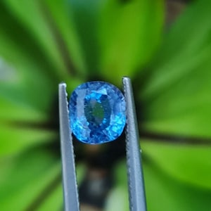 Natural Blue Spinel. Cobalt Spinel. 1.09ct, Cushion shape. Certified. slight color change CD291
