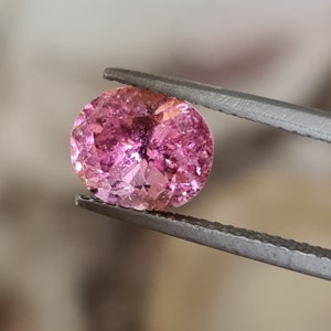 Vivid baby Pink Tourmaline, bright light pink. 2.62ct. oval cut. CD451