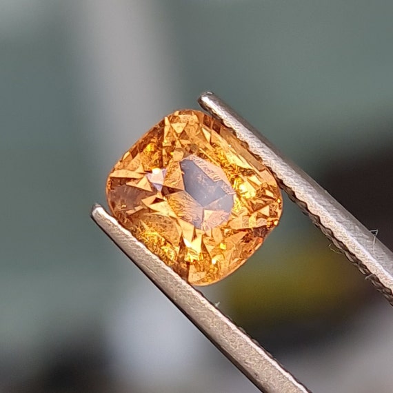 キンセール価格fancy brownish yellow orange 570320-cushion-fancy_intense-