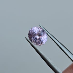 Natural Spinel, 1.65ct. oval cut, faint pastel Purple, No treatment. 2556