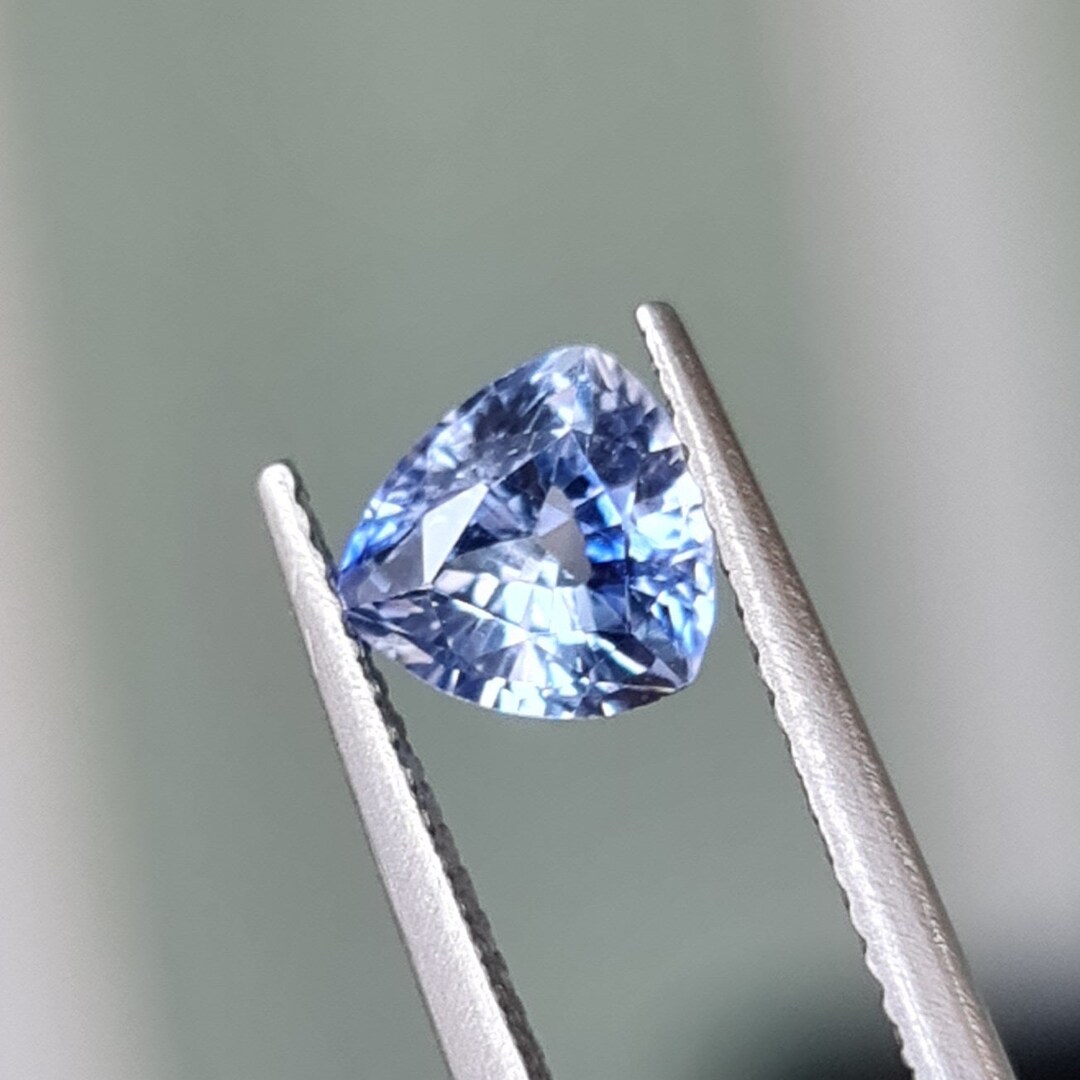 Shape Base Colrless Natural Blue Sapphire, 1.39ct Bi Color Colorless and Blue. Trillion ...