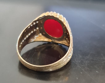 天然の赤珊瑚とダイヤモンドのリング。快適なフィット感。14K ソリッド 
