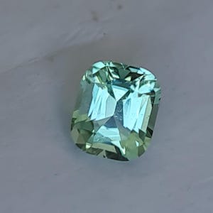 Bluish Green Tourmaline, 0.82ct. Bright Gemstone. Excellent Cushion Cut, No treatment. CD1816