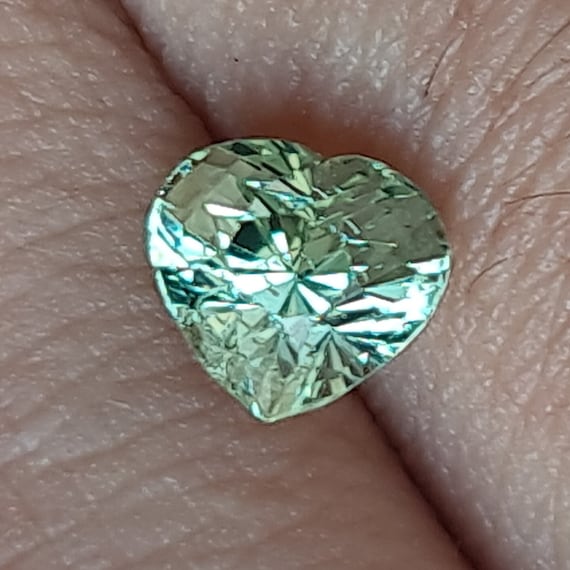 希少 GIA Japan カラードストーン エッセンシャル テキスト GIA Japan カラードストーン エッセンシャル テキスト 希少 GIA Japan