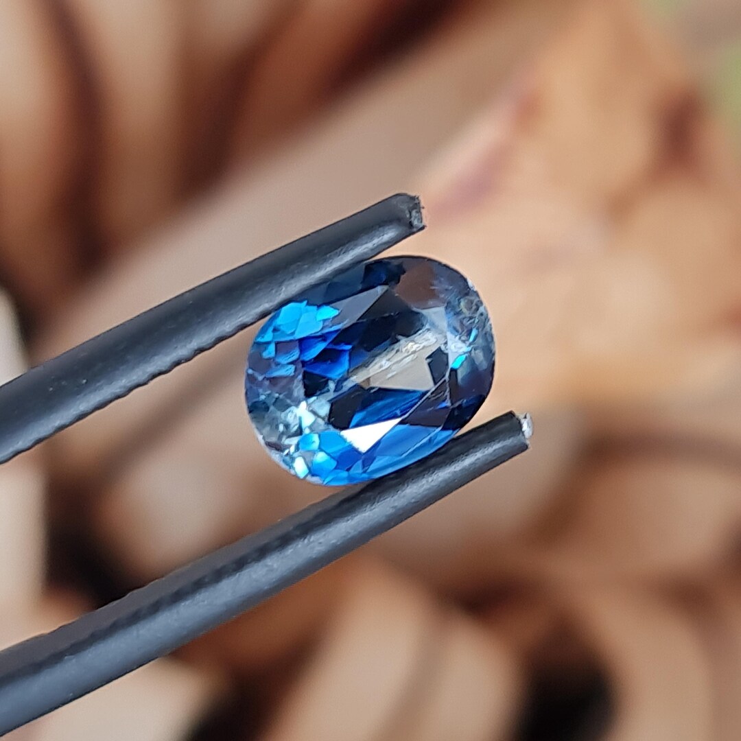 Pietra Preziosa Sfaccettata Taglio Baguette Di Cianite Blu - Foto 12