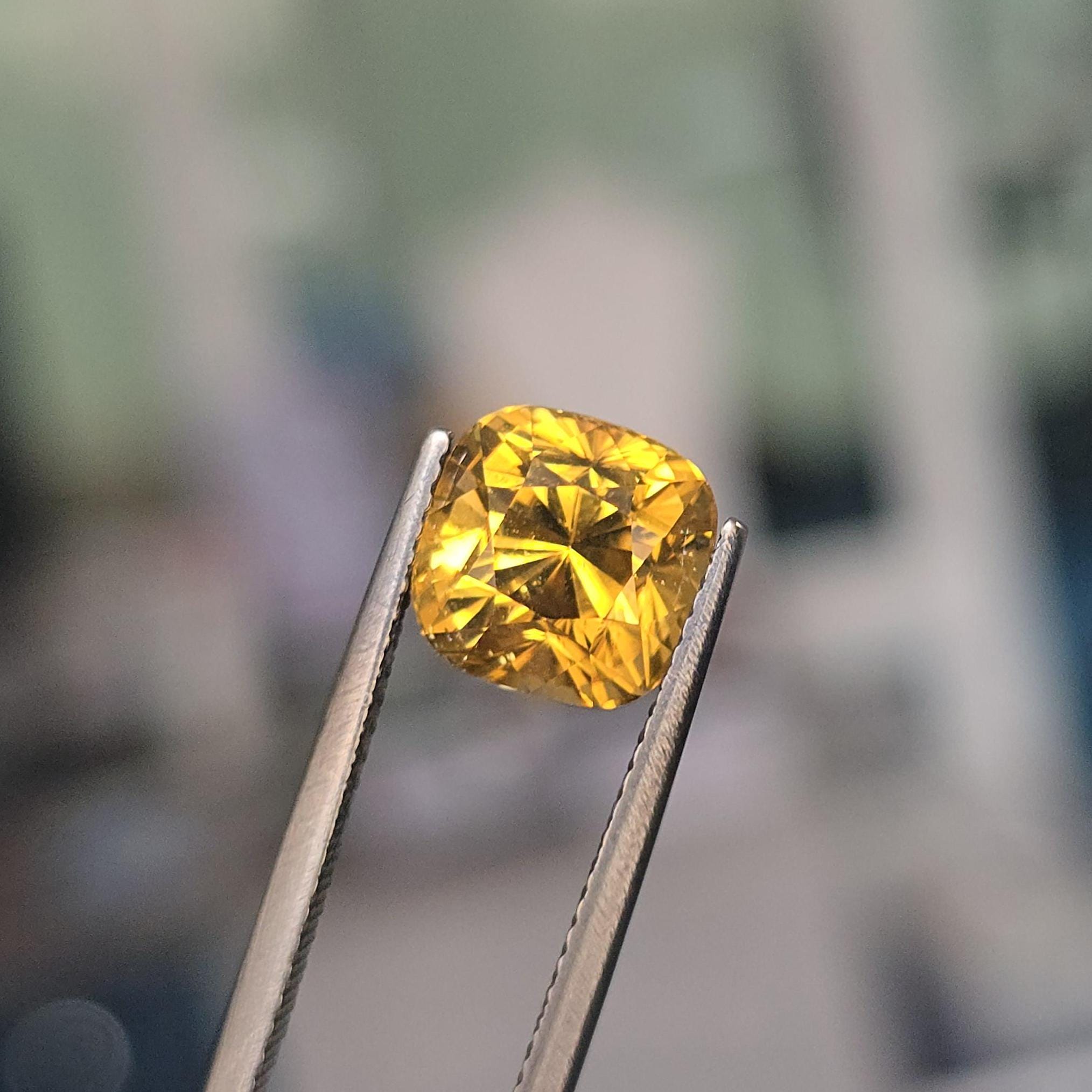 Natural Zircon, Vivid Yellow Color. 4.85ct, No Treatment