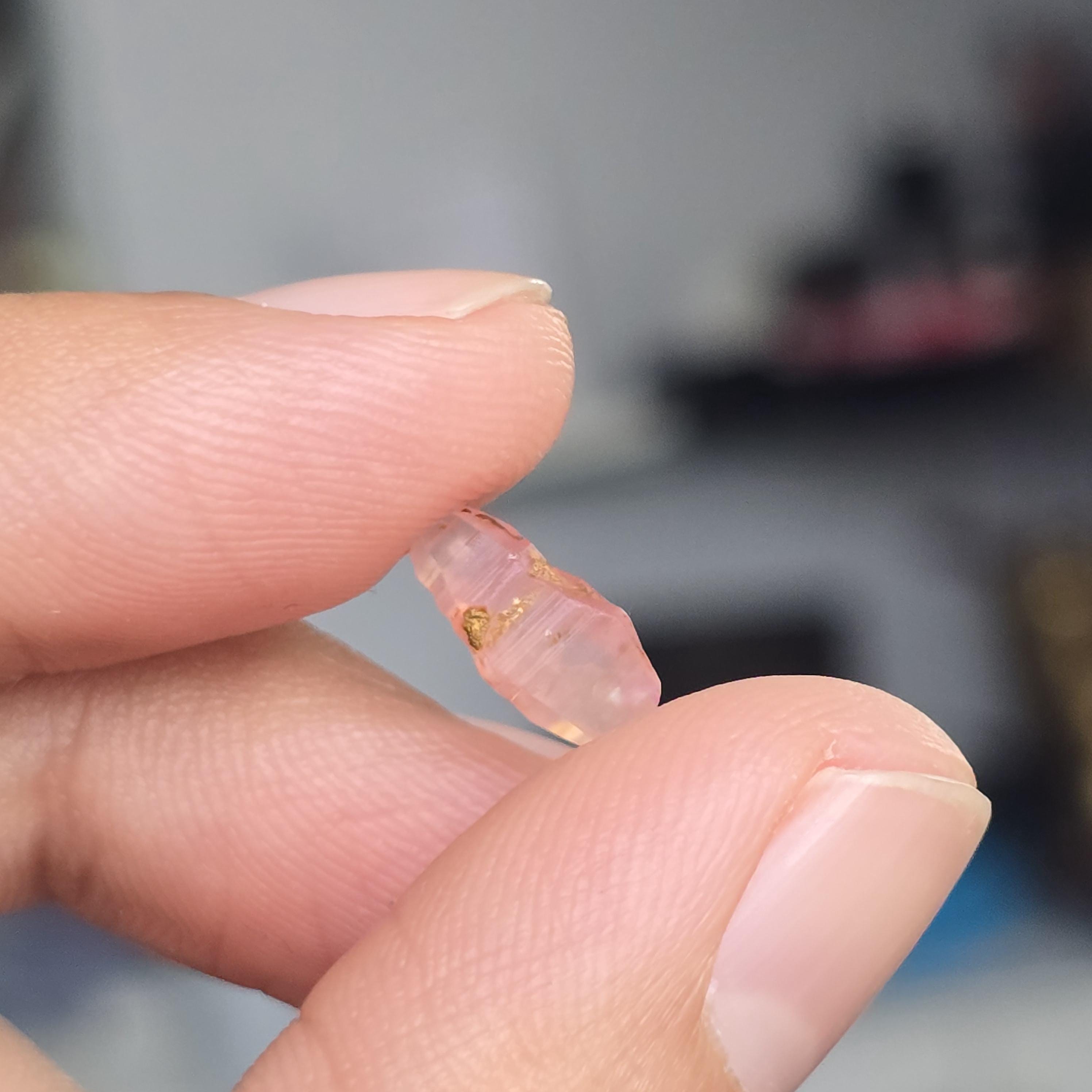 Natural Sapphire Crystal Specimen. 2.55ct Padparadscha. Collectors