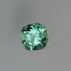 Green Tourmaline, 0.91ct. Bright Gemstone. Excellent Cushion Cut, No treatment. CD1695