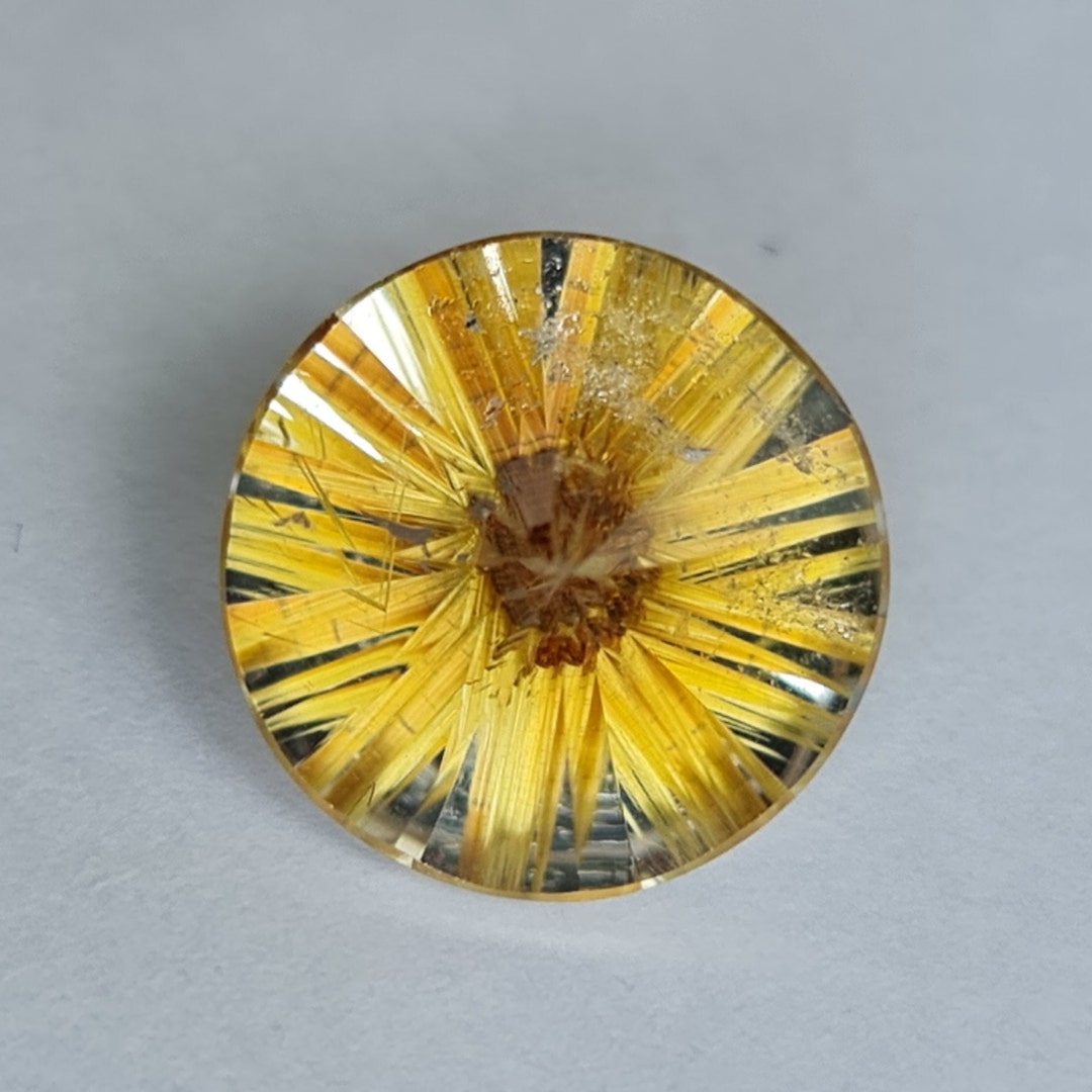 Faceted Golden Quartz. Optical Illusion. 5.28ct Natural Fine - Etsy