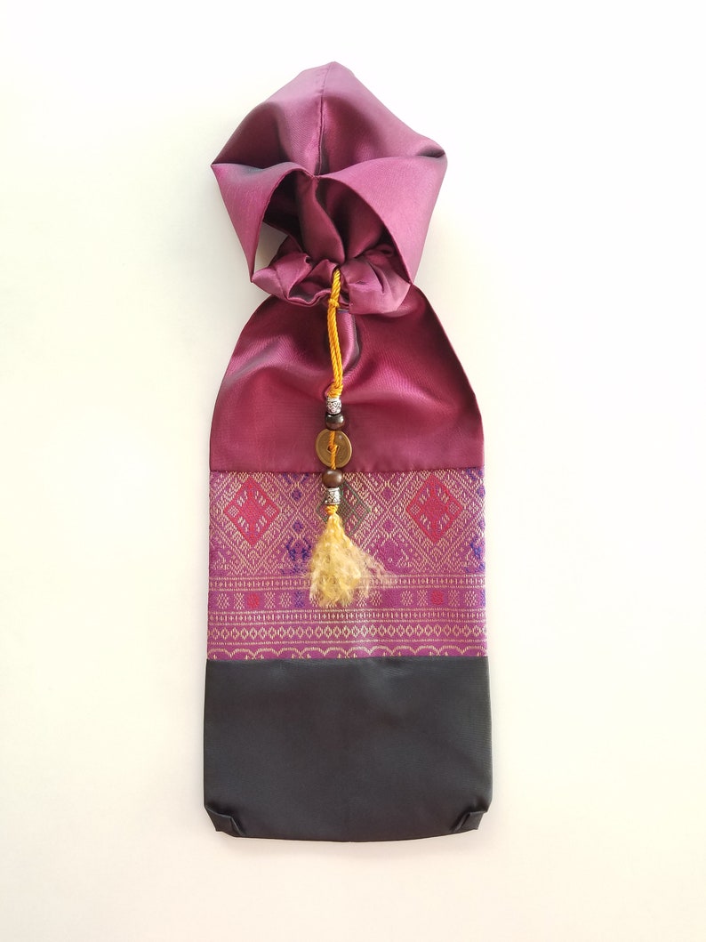 Wine bag Size:15x5 inches fits a regular size wine bottle 2 tone Organza Roses and Thai brocade pattern Satin Wine Bottle Cover bag