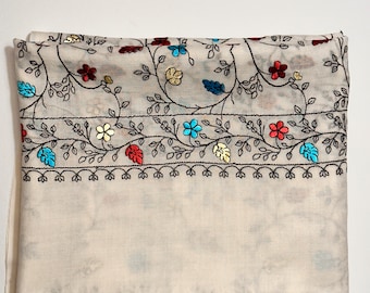 Soft Woolen Shawl, Off White Kashmiri Embroidery (40"x84")