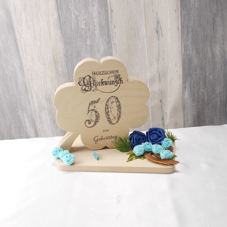 Congratulations Gift - 8 Congratulations Gift Ideas That Bring An Explosion Of Wonderful Emotions Giftblooms Resource Guide - Send congratulations with our gifts ideas for getting new job, passing exams or promotion online.
