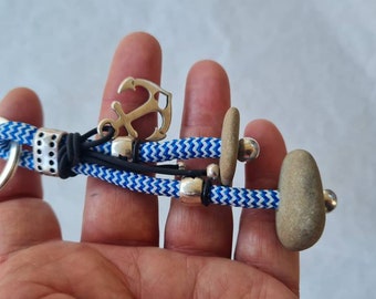 Maritimer Schlüsselanhänger mit Anker, blau weiß