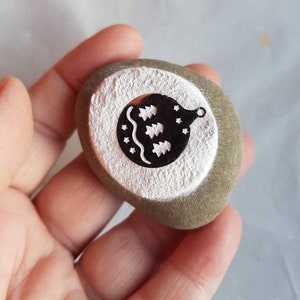 Lucky charm, stone with Christmas tree ball, silver