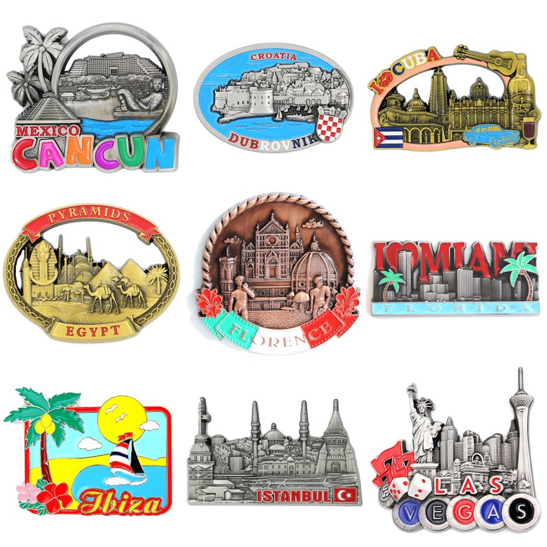 Grid of magnets: Cancun, Dubrovnik, Cuba, Egypt, Florence, Miami, Ibiza, Istanbul, Las Vegas