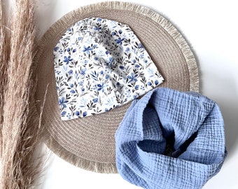 Einlagige Beanie und Musselinloop Set Blumen rauchblau