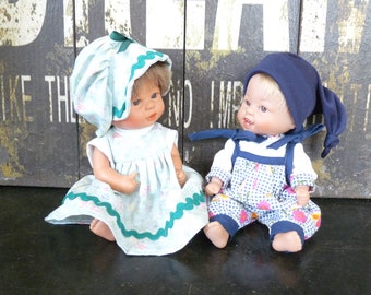 deux petites poupées