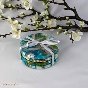 Decorative glass / cups coasters with individual design by the artist - Unique pieces made of resin (synthetic resin) - Round
