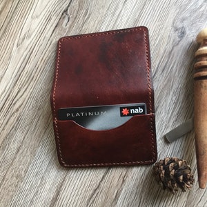 Porta carte di credito in vero cuoio italianao, Portafoglio sottile da uomo, Stile minimalista, pratico e resistente, Fatto a mano in Italia