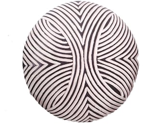 手作りのバミレケ族の盾：カラフルなカメルーンの民族装飾 - Etsy 日本