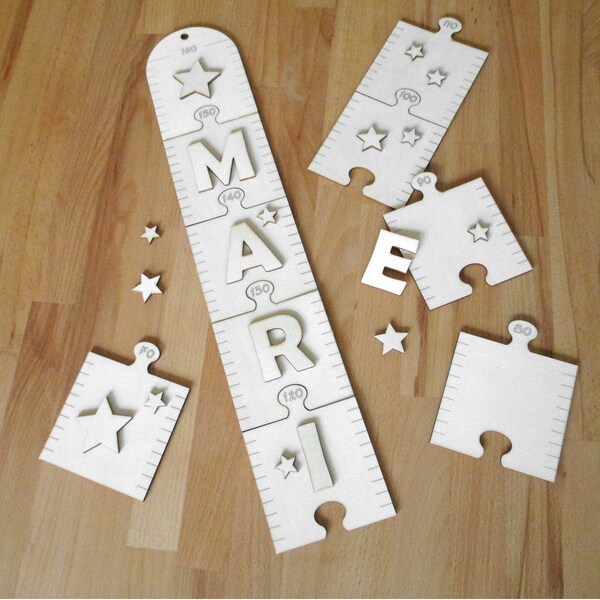 Jigsaw puzzle personalized with name and asterisk