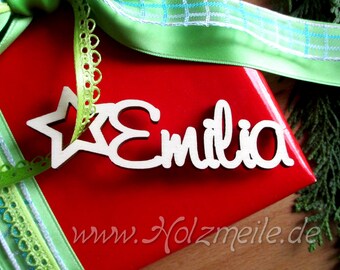 Wooden gift tag with individual lettering name with star, Christmas gift