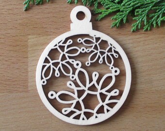 Gift tag ball snowflake Alaska made of wood, tree decoration