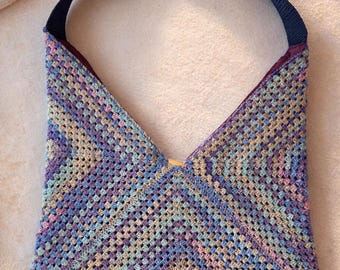 Crochet bag triangles