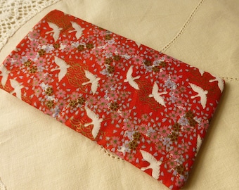 Cranes, mobile phone case sewn to your desired size, migratory birds, flowers, golden, red, Japanese, Japan, with rubber fastener, free shipping :)