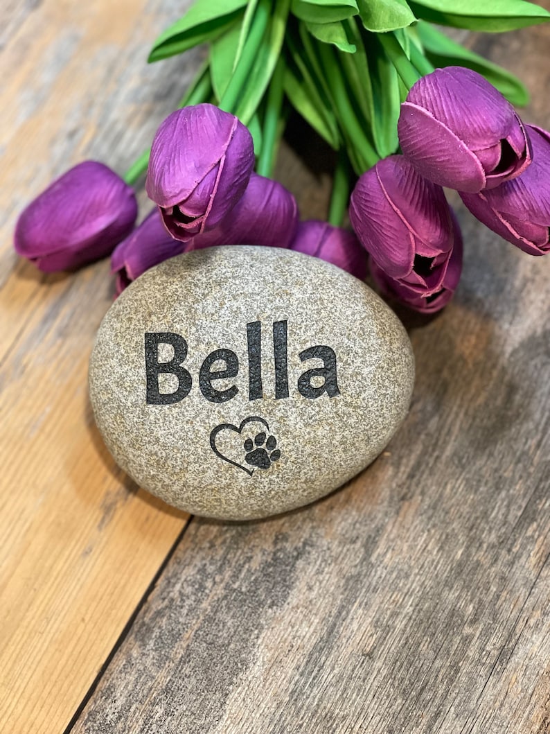 Custom Pet Memorial Stone, garden stone, dog memorial, cat memorial, pet keepsake, pet remembrance gift, animal loss stone, pet grave marker image 1