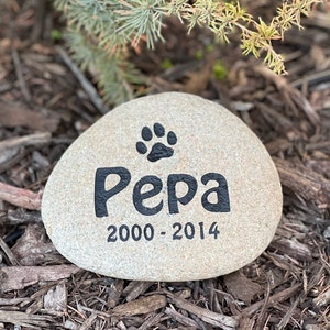 Pet Memorial Stone, Custom Pet keepsake, Remembrance Gift, In Memory of, Animal Memorial Gift, Pet Grave Marker, Garden Stone, Beloved Pet image 8