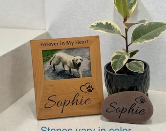 Personalized Pet Memorial Stone & Picture Frame, Custom Engraved River Rock, Dog Cat Loss Gift, Pet Remembrance Keepsake, Sympathy Pet Gift