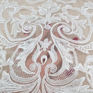 Creme Spitze mit Perlen, Ivory Hochzeit Spitzenstoff, Brautkleid spitze meterware, Lace To Love, EVS164CB