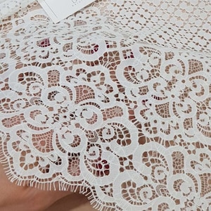 Tessuto di pizzo geometrico bianco, pizzo da sposa macrame bianco puro, tessuto di pizzo per abito da sposa al metro LL9901