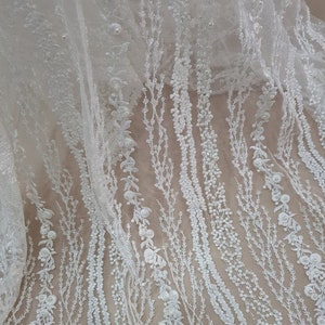 Creme Spitze mit Perlen von Lace To Love, Ivory Bestickte Hochzeit Spitzenstoff, Brautkleid spitze gewebe meterware, EVS159SB