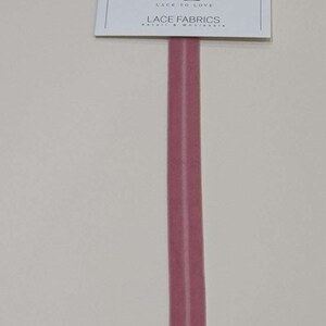 Nastro in velluto elastico rosa per decorazioni, artigianato e moda - Venduto al metro - DB1003