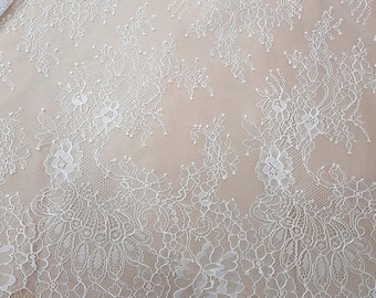 White lace fabric, ivory lace, white French lace, cream Chantilly wedding lace, bridal lace fabric by the meter WD6002