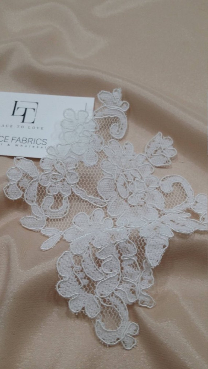 Cream Lace Appliques, White French, M0054 image 2
