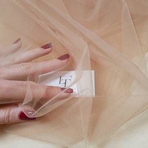 Beige tulle fabric, skin color tulle fabric sold by the meter, width 300 cm, TG002