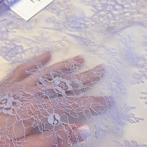 Lila Spitzenstoff, hell lavendel violett französische Chantilly Spitze stoffe, Spitzenmaterial für Brautschleier, Meterware, WD2013