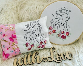 Embroidery file horse head with flowers, horse, flower, outline set 871 machine embroidery