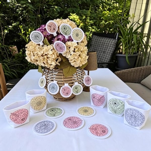 Broderimapp Sommarkärlek XXL Set 2692/10 med underlägg, ljuspåse, blomplockare och ljusslinga