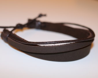 Bracelet de surfeur en cuir brun