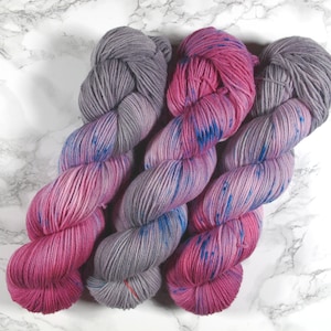 hand dyed Merino Sock Yarn, 100g, 400m, indie dyed yarn, Merino Nylon 4ply, fingering, super soft sock yarn