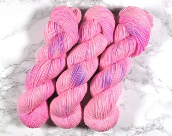 hand dyed Merino Sock Yarn, 100g, 400m, indie dyed yarn, Merino Nylon 4ply, fingering, super soft sock yarn