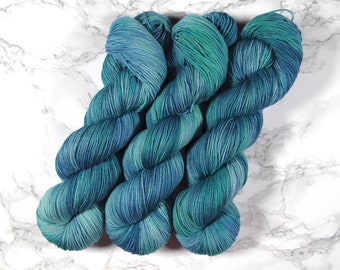 hand dyed merino yarn, 100g, 400m, indie dyed yarn, merino 4ply, fingering weight
