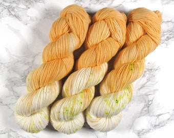 hand dyed Merino Sock Yarn, 100g, 400m, indie dyed yarn, Merino Nylon 4ply, fingering, super soft sock yarn