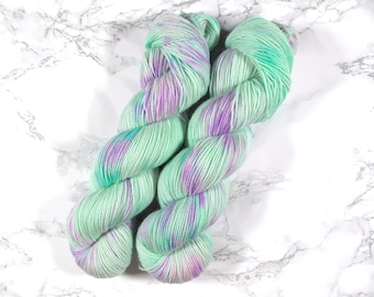 hand dyed BFL yarn, 100g, 365m, indie dyed yarn, BFL High Twist, 4ply, Fingering