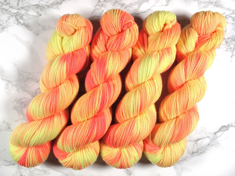 hand dyed sock yarn, 100g, 420m, indie dyed yarn, 4ply, fingering, tough sock yarn, superwash wool image 3