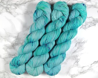 Merino Classic handgefärbt, 100g 400m, handgefärbte Wolle, handgefärbtes Garn, Merino superwash, 4fach, Fingering, Grundpreis 170EUR/kg